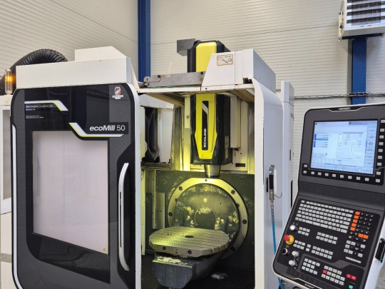 5ti osé CNC obráběcí centrum DMG DMU 50,Heidenhain 620